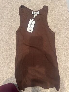 Eterne Chocolate Brown Ribbed Tank Top